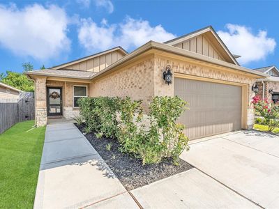 208 Charles Ridge Dr