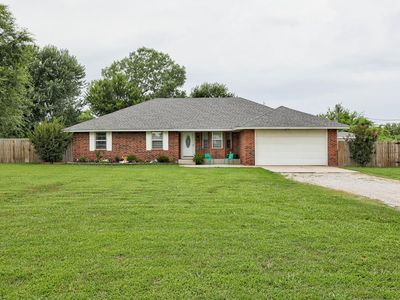 801 S Frisco Rd