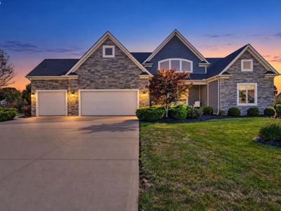 5211 E Bay Pointe Cir