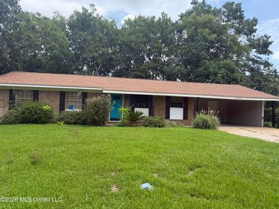 3654 Hood Dr