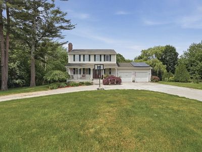 1527 Main St