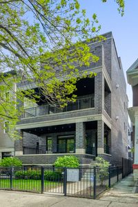 3645 N Damen Ave #1