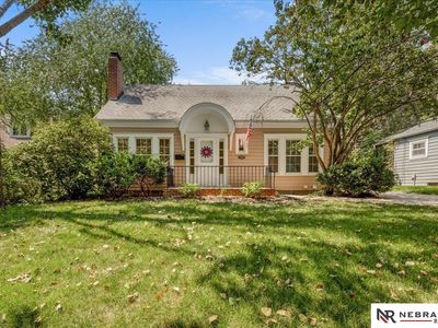 2929 Cedar Ave