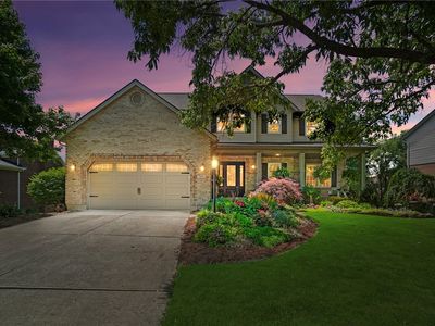 7607 Providence Woods Ct