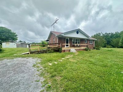 1749 Brimstone Creek Rd