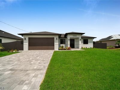 1302 NE Juanita Place Cpe