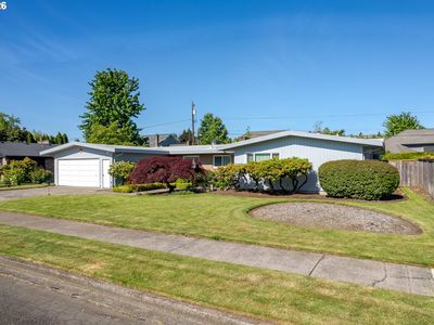 2872 Sarah Ln