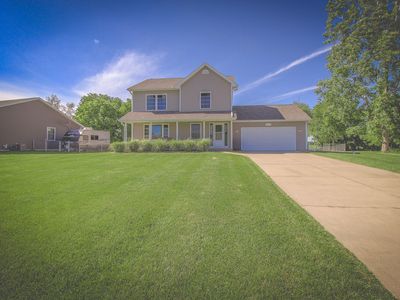 7677 Stermer Dr