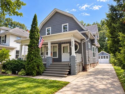448 Grand Ave