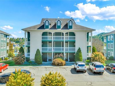 135 Birkdale Court #B2