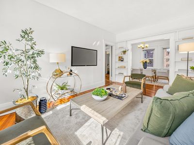 551 Brookline Ave APT 4