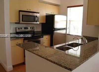 2586 Centergate Dr APT 207