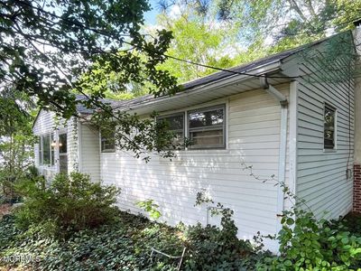 1009 Memorial Parkway Avenue