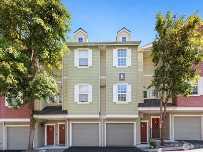 1800 NE 40 Street #B-4