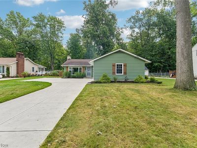 Property at 1459 Marview Dr, Westlake, OH
