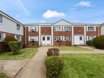 221-31 Braddock Ave #U