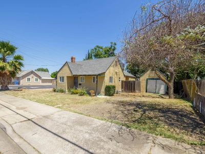130 Almond Ave