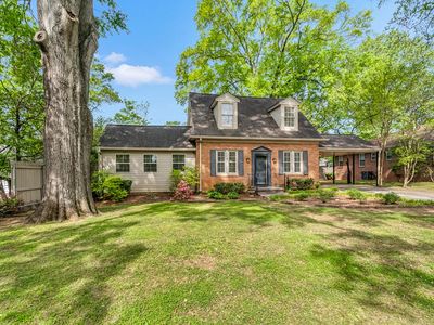 812 Thornton Pl