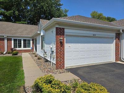 10478 Bay View Ln