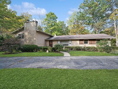 1068 N Hainesville Rd