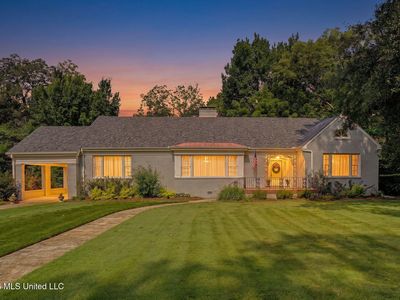 2747 Magnolia Dr