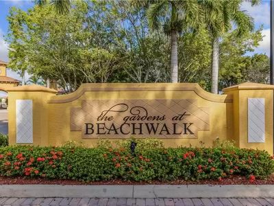 15655 Ocean Walk Cir APT 310