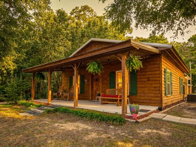 1131 Hickory Dr
