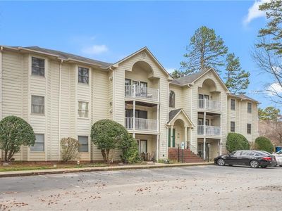 5934 W Friendly Ave Unit J