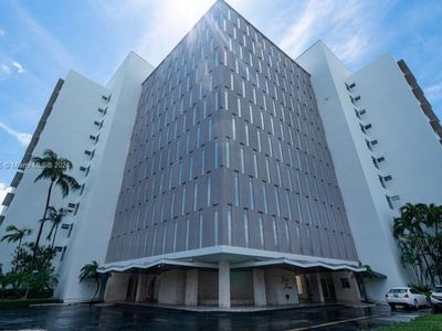 9100 W Bay Harbor Dr #2-B