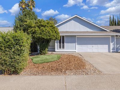 8328 Deville Oaks Way