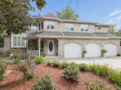 11415 Plattner Dr