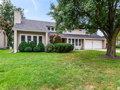 209 Prestwick Rd
