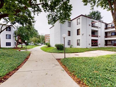 334 W Miner St APT 3B