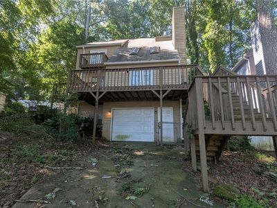 8447 Lake Dr