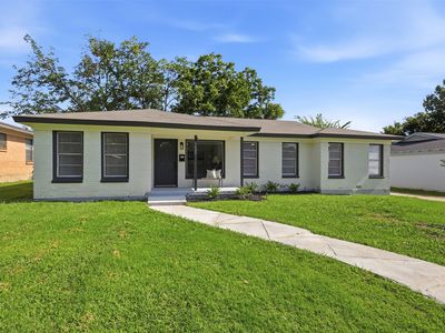5421 Palmer Dr