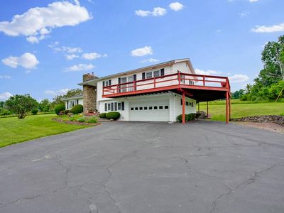 110 Overlook Ln