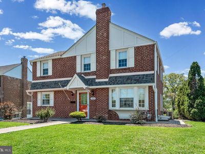 2432 W Chester Pike