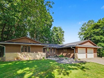 9713 Oakview Dr