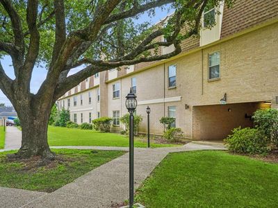 2708 Whitney Pl APT 812