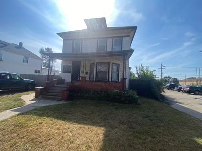 2259 W 10th Pl