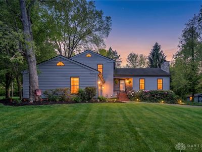 141 Camelot Dr