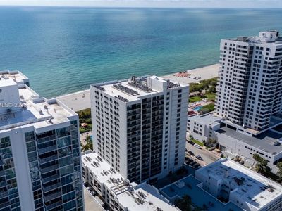 2625 Collins Ave APT 803