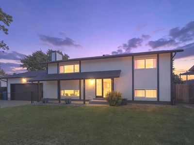 3068 W Don Francisco Dr