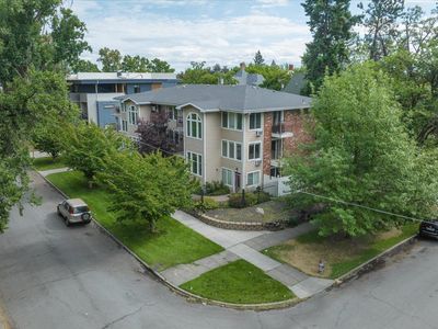 215 S Chestnut St