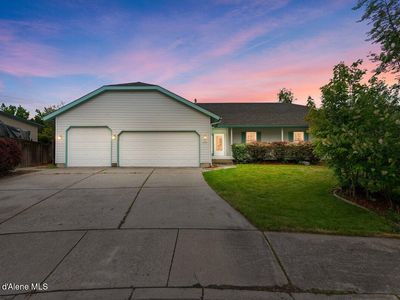 1100 E Autumn Crest Loop