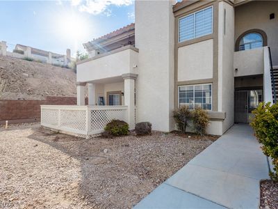 323 Seine Way #323