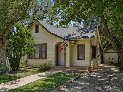 Property image 3