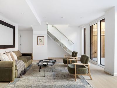 109 Devoe St Unit Garden 2