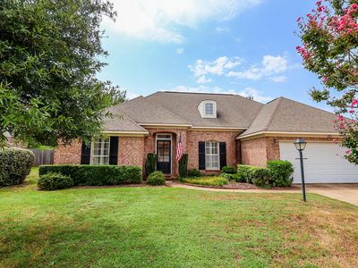 123 Breckenridge Dr