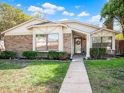 2420 Royal Oaks Dr
